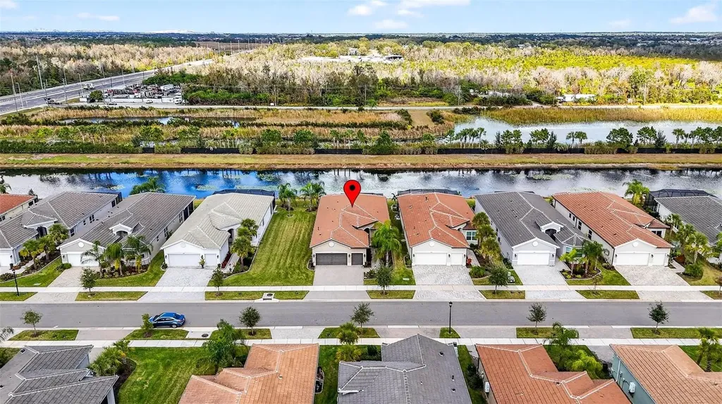 4888 Sevilla Shores Drive Wimauma FL 33598