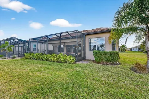 4888 Sevilla Shores Drive Wimauma FL 33598
