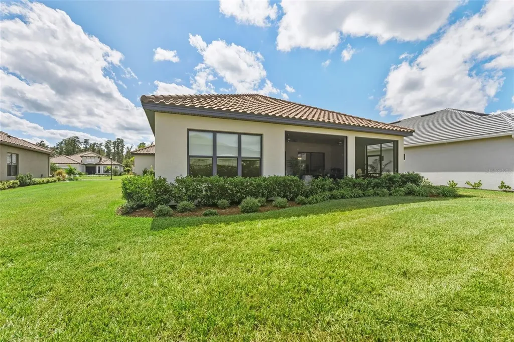 4951 Freccia Loop Wesley Chapel FL 33543