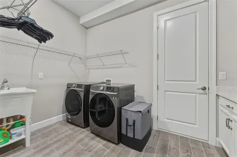 4951 Freccia Loop Wesley Chapel FL 33543