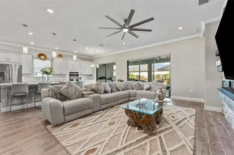 4951 Freccia Loop Wesley Chapel FL 33543