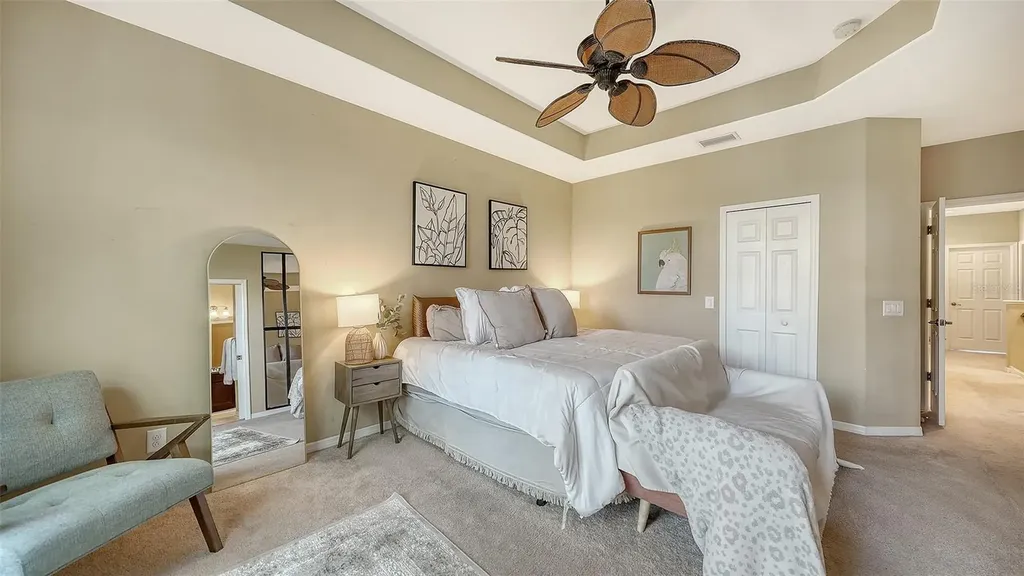 5507 Napa Drive Sarasota FL 34243