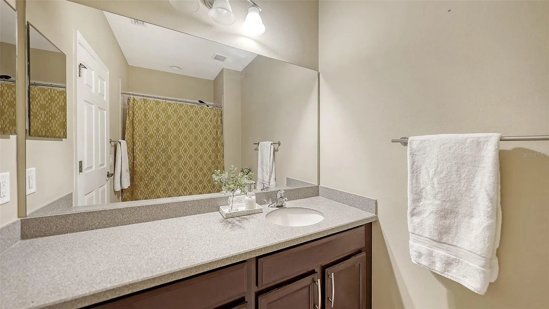 5507 Napa Drive Sarasota FL 34243
