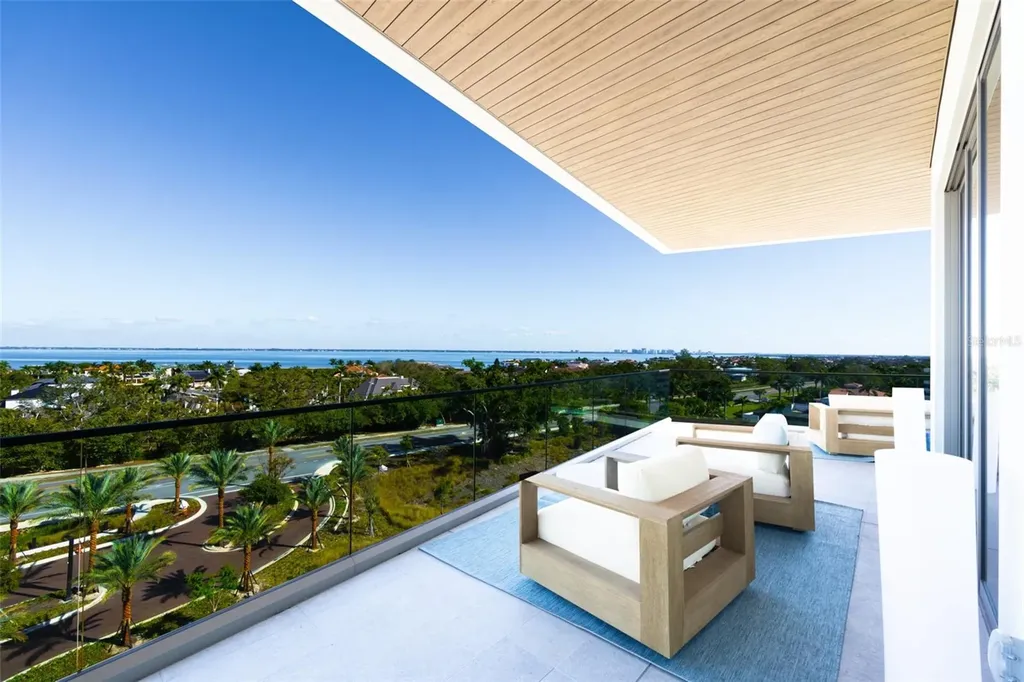 1591 Gulf Of Mexico Drive Longboat Key FL 34228