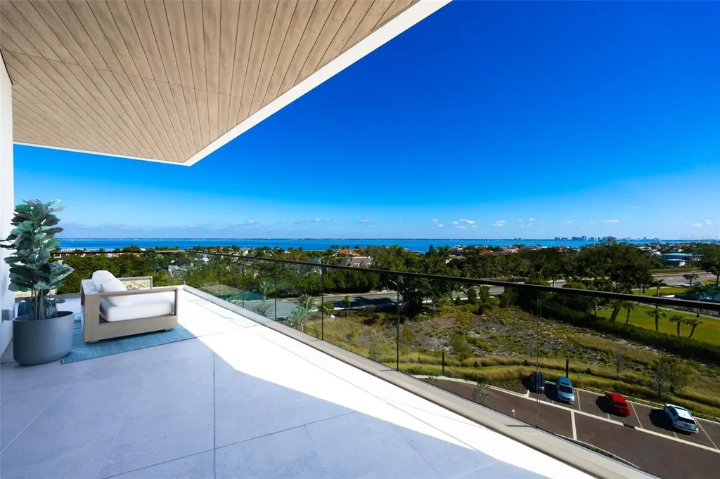 1591 Gulf Of Mexico Drive Longboat Key FL 34228
