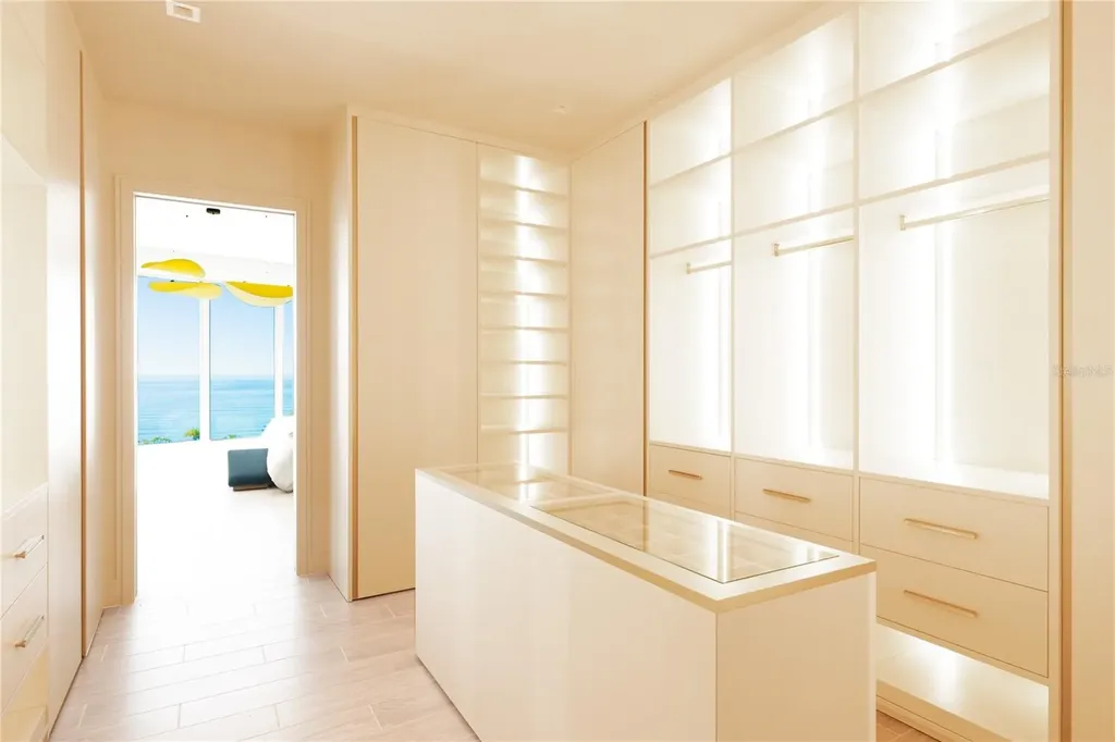 1591 Gulf Of Mexico Drive Longboat Key FL 34228