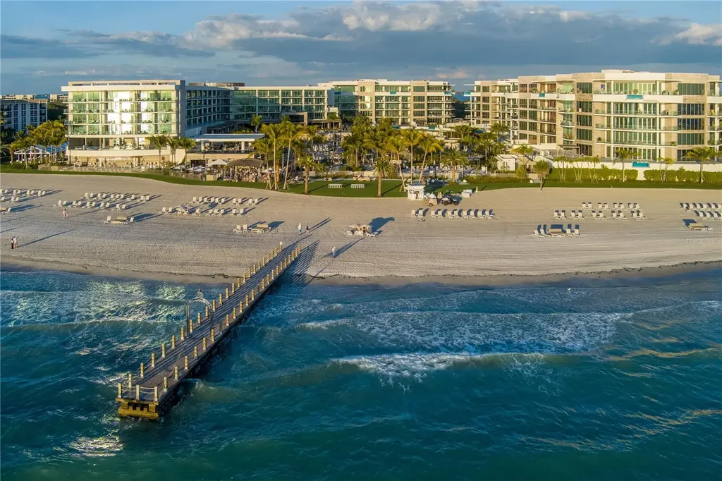 1591 Gulf Of Mexico Drive Longboat Key FL 34228