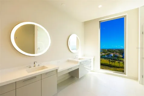 1591 Gulf Of Mexico Drive Longboat Key FL 34228