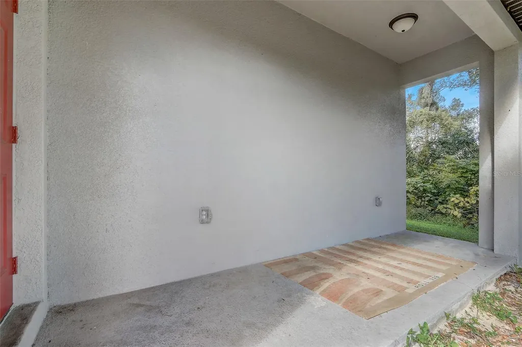 309 E 13th Street Apopka FL 32703