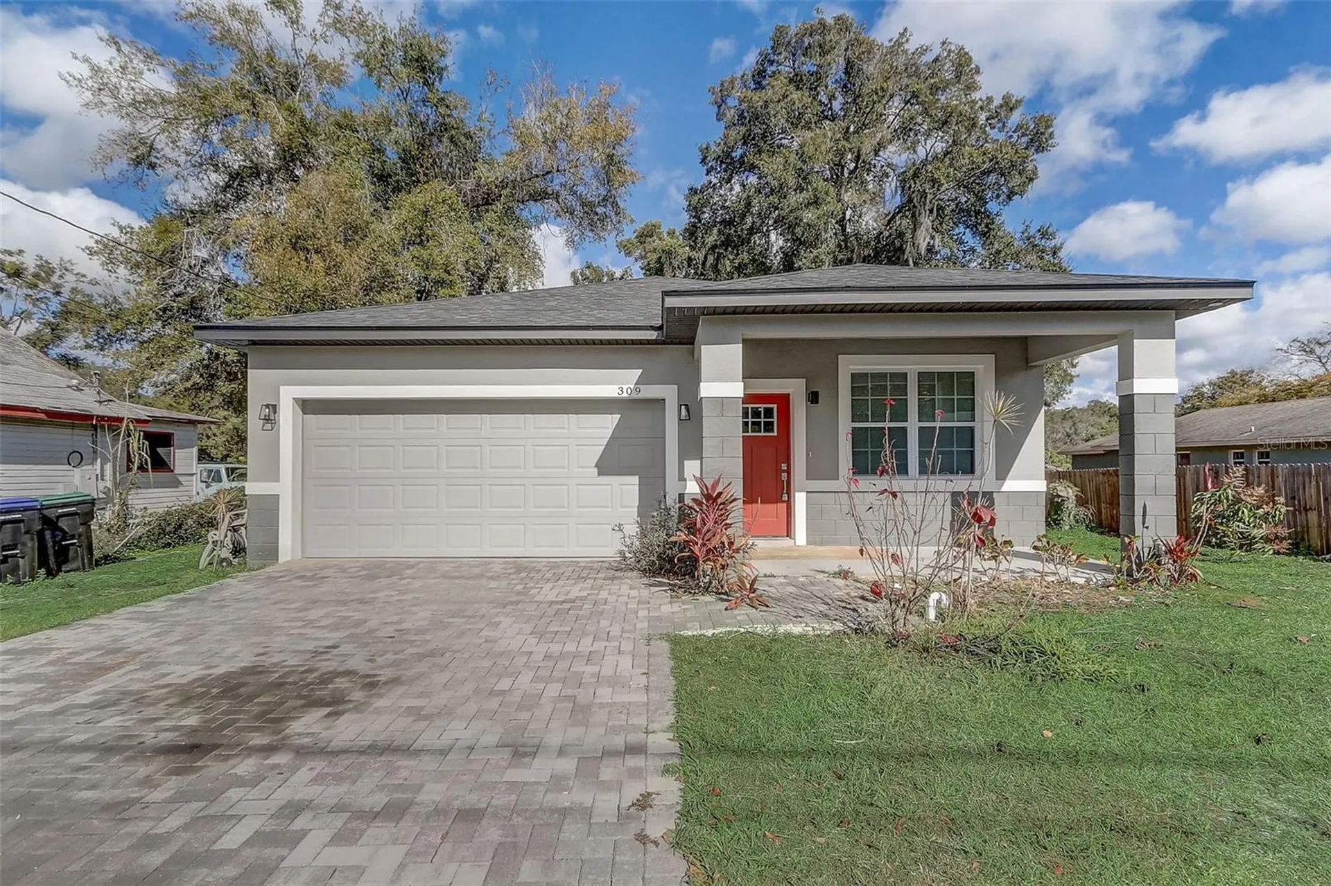 309 E 13th Street Apopka FL 32703