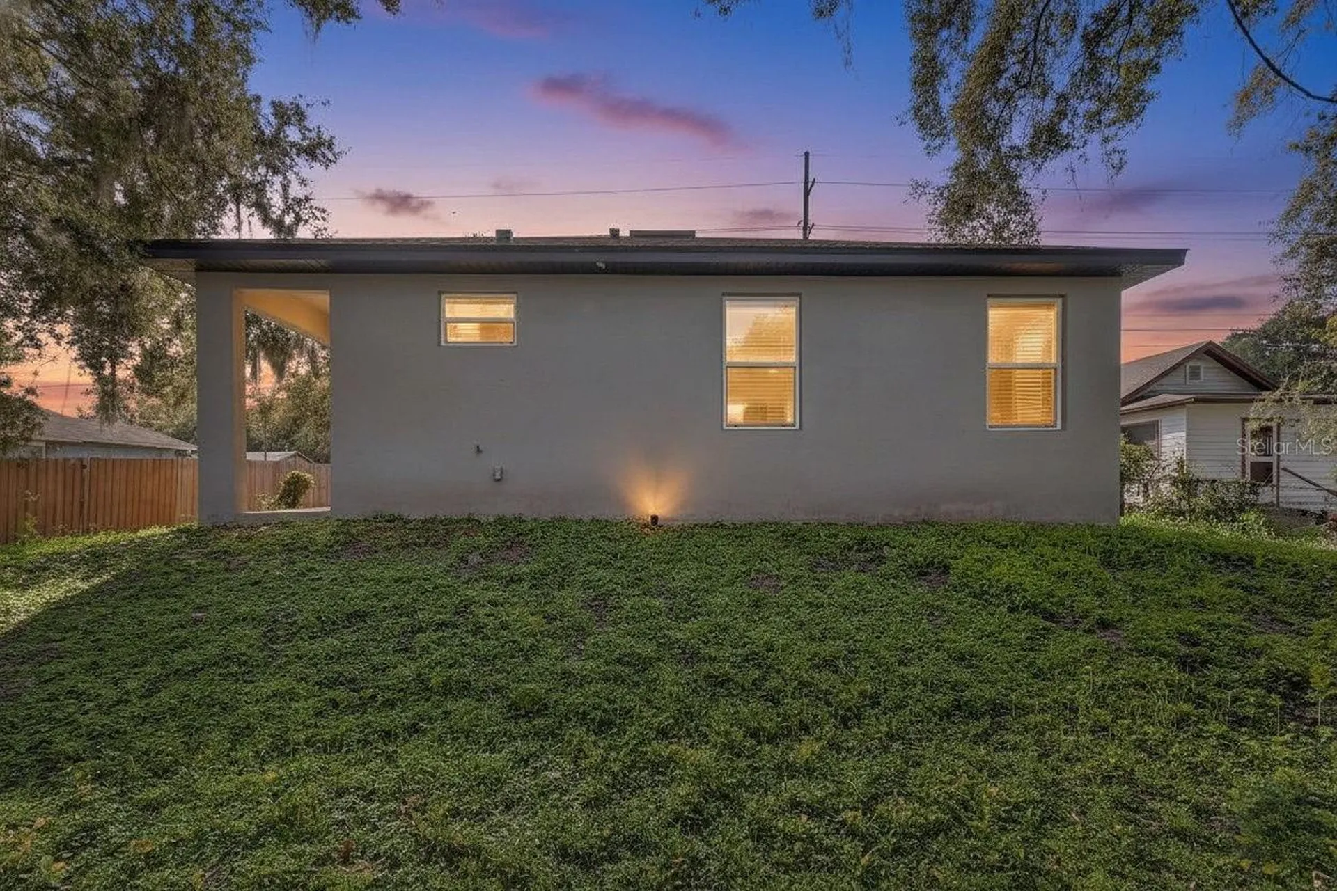 309 E 13th Street Apopka FL 32703