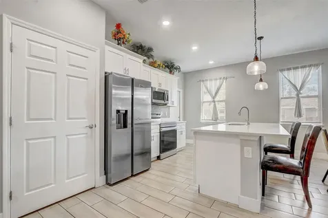 309 E 13th Street Apopka FL 32703