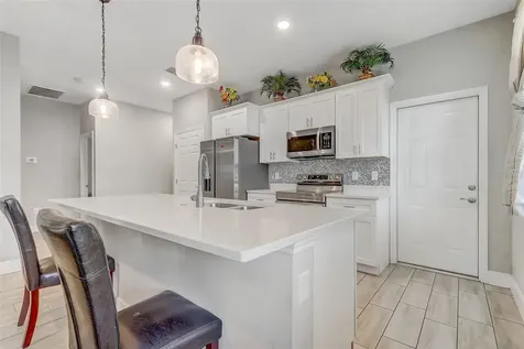 309 E 13th Street Apopka FL 32703