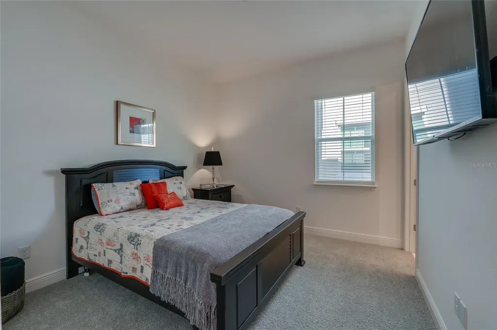 1018 Flopshot Circle Daytona Beach FL 32124