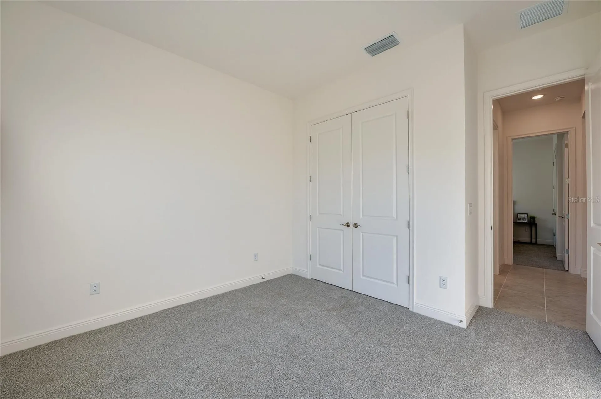 1018 Flopshot Circle Daytona Beach FL 32124