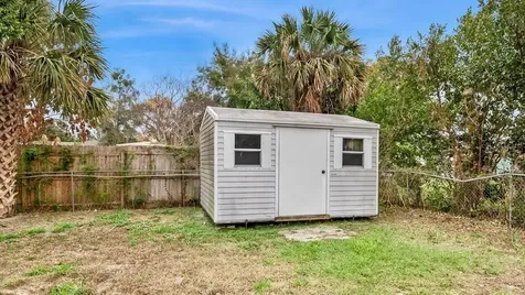 716 Avenue I NE Winter Haven FL 33881