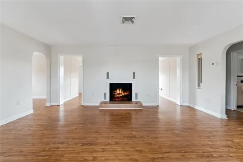 716 Avenue I NE Winter Haven FL 33881