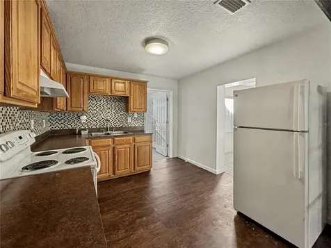 612 Kensington Street Eustis FL 32726