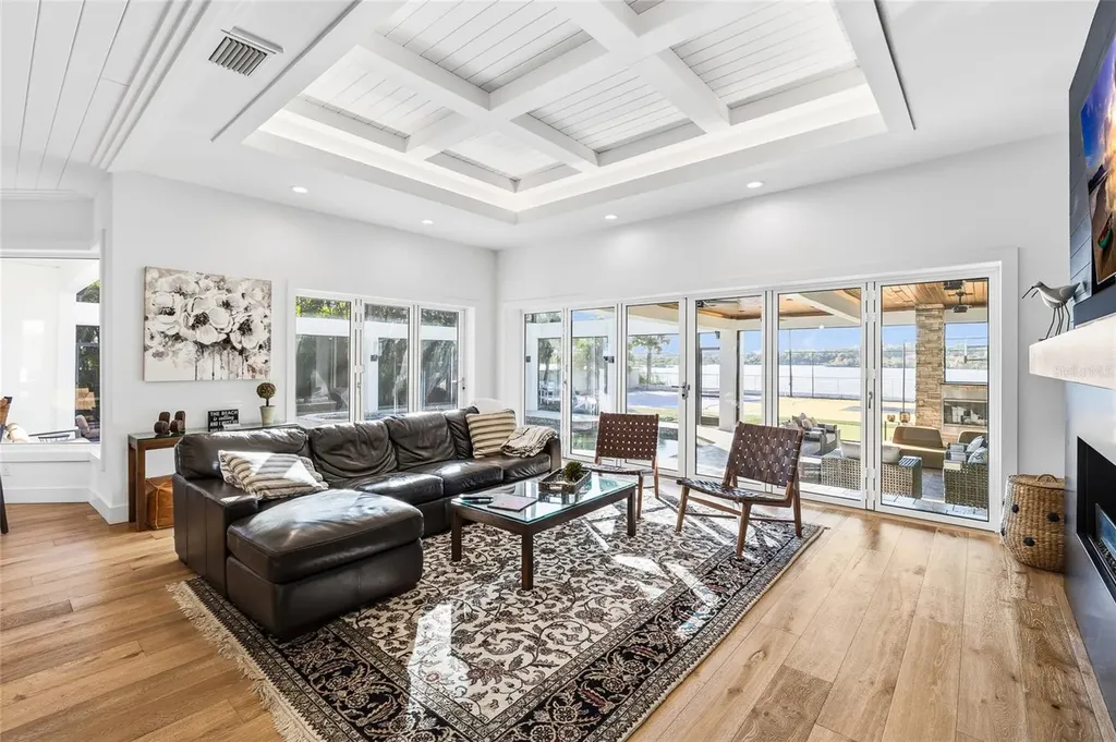 951 S Bayshore Boulevard Safety Harbor FL 34695