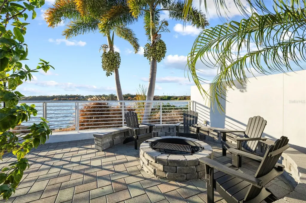 951 S Bayshore Boulevard Safety Harbor FL 34695
