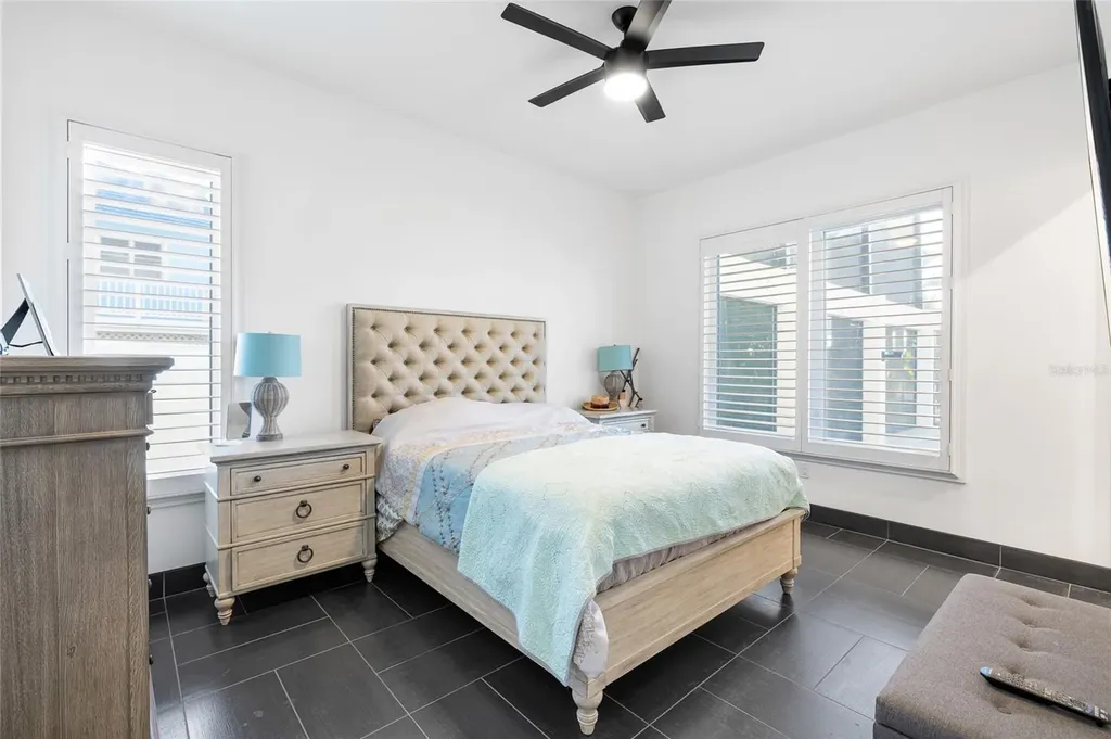 951 S Bayshore Boulevard Safety Harbor FL 34695