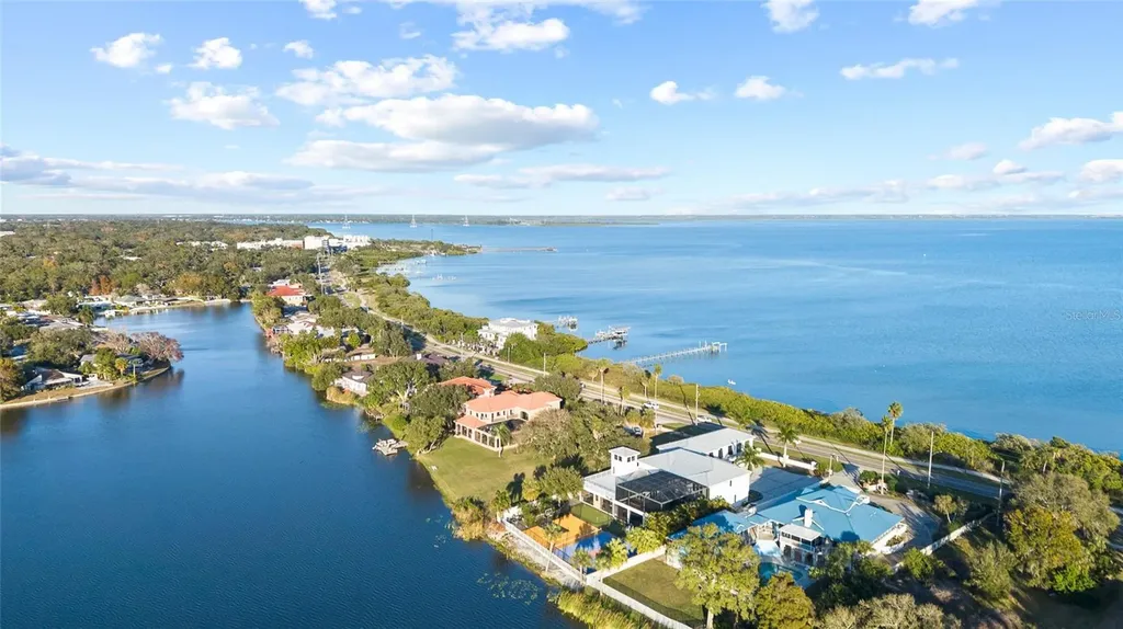 951 S Bayshore Boulevard Safety Harbor FL 34695