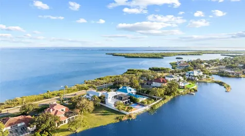 951 S Bayshore Boulevard Safety Harbor FL 34695