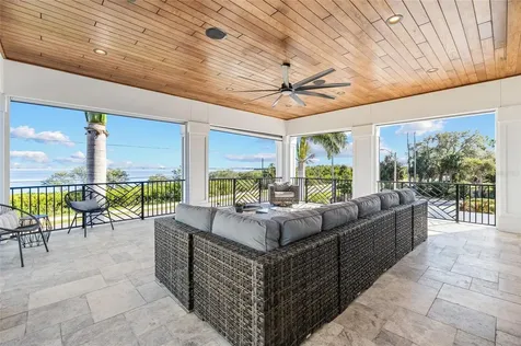 951 S Bayshore Boulevard Safety Harbor FL 34695