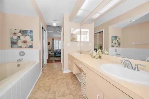 3061 Overlook Place Clearwater FL 33760