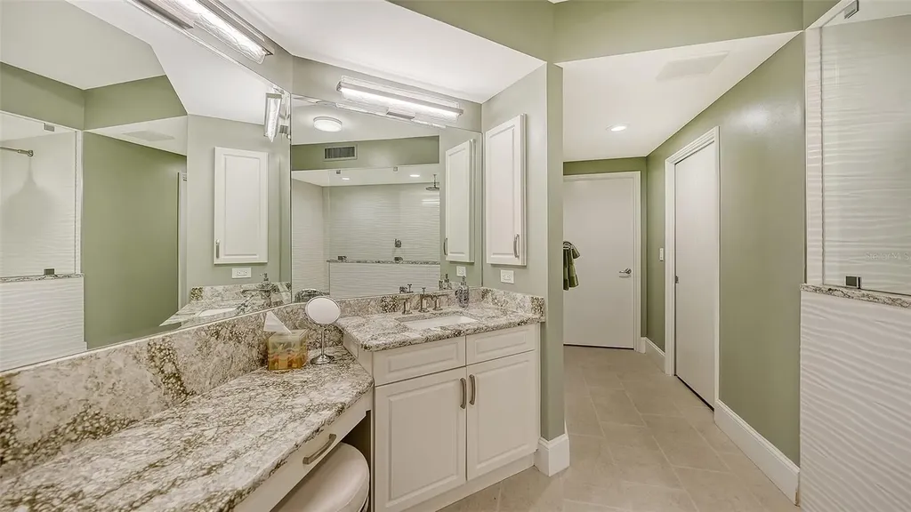 3060 Grand Bay Boulevard Longboat Key FL 34228