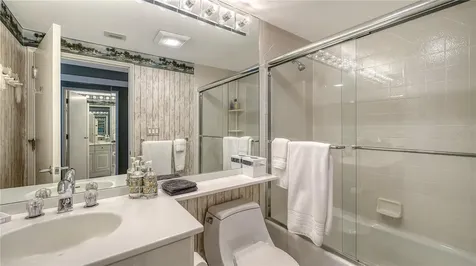 3060 Grand Bay Boulevard Longboat Key FL 34228