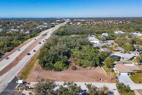 2099 S Tamiami Trail Osprey FL 34229