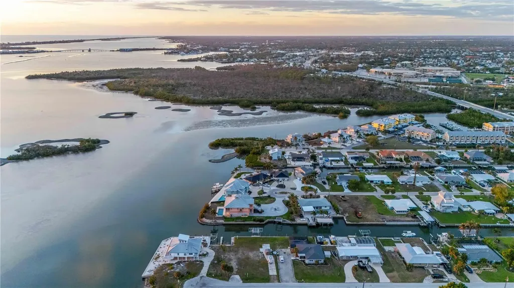 1908 Michigan Avenue Englewood FL 34224