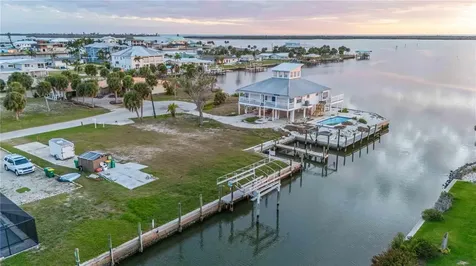 1908 Michigan Avenue Englewood FL 34224
