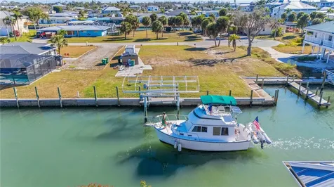 1908 Michigan Avenue Englewood FL 34224