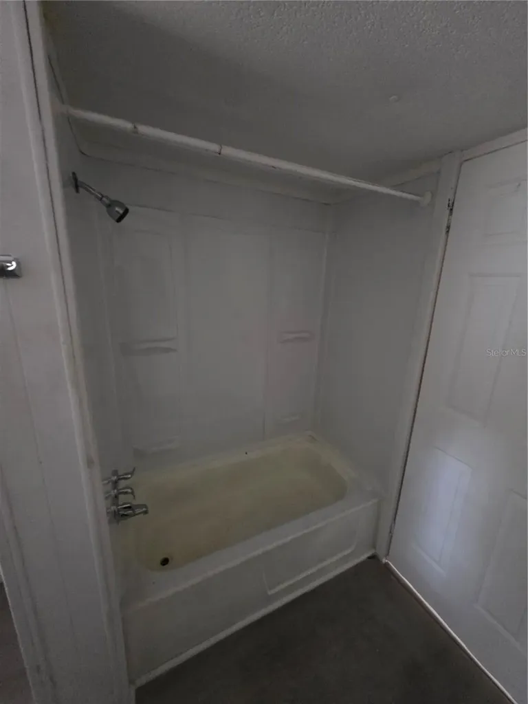 204 Johntry Road Hawthorne FL 32640