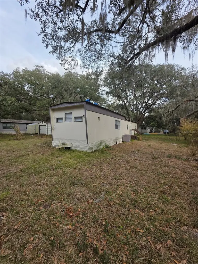 204 Johntry Road Hawthorne FL 32640