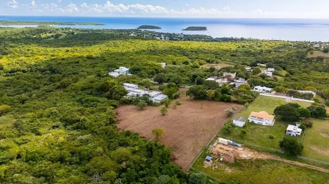D8 Puerto Real Remanente Vieques PR 00765