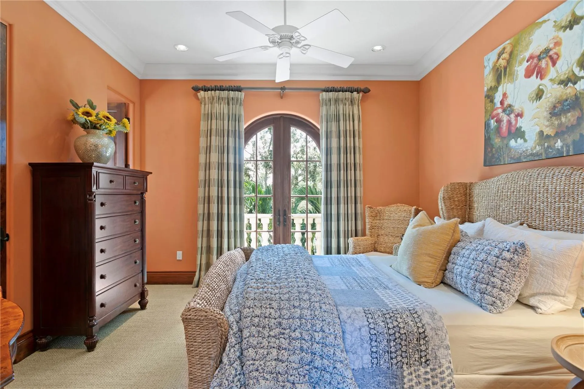 25 W Spanish Main Street Tampa FL 33609