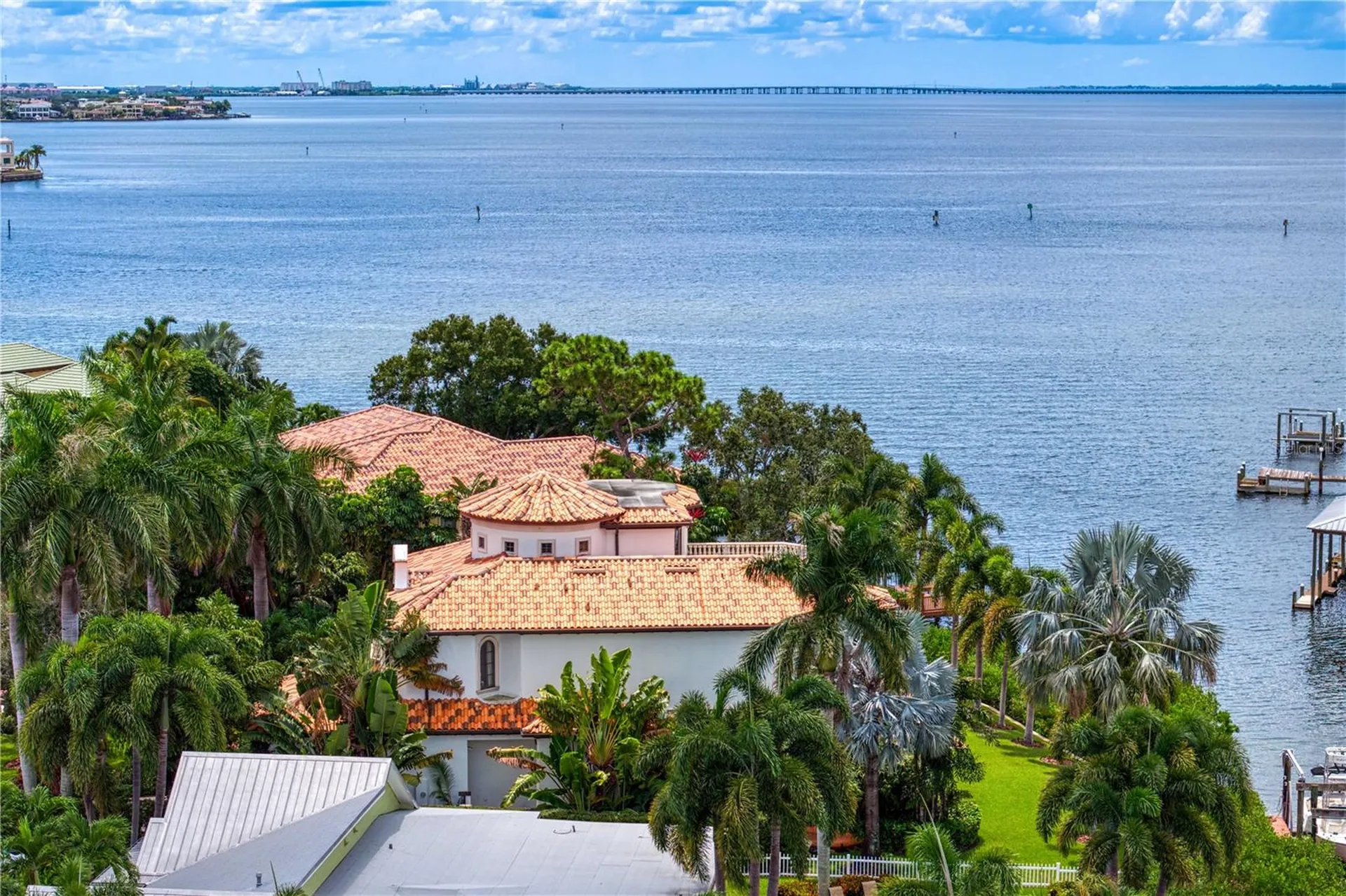 25 W Spanish Main Street Tampa FL 33609