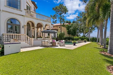 25 W Spanish Main Street Tampa FL 33609