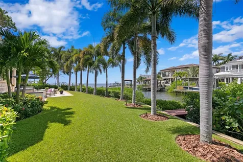 25 W Spanish Main Street Tampa FL 33609