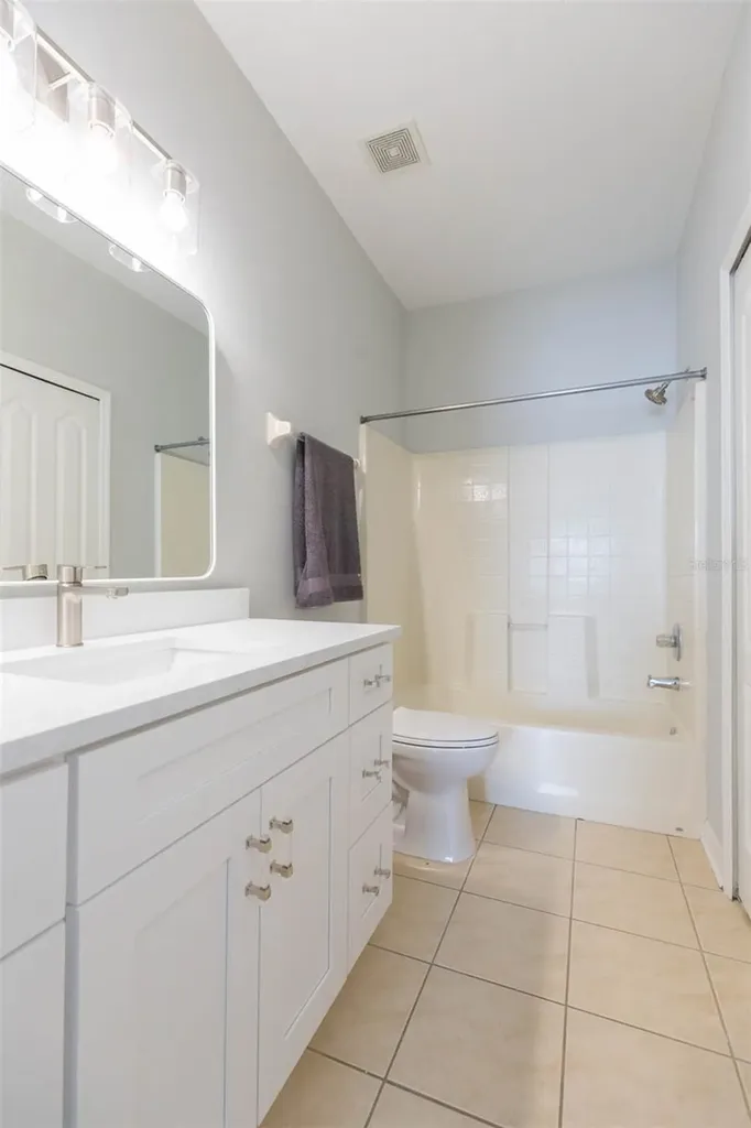 10709 Chesham Hill Court Riverview FL 33579