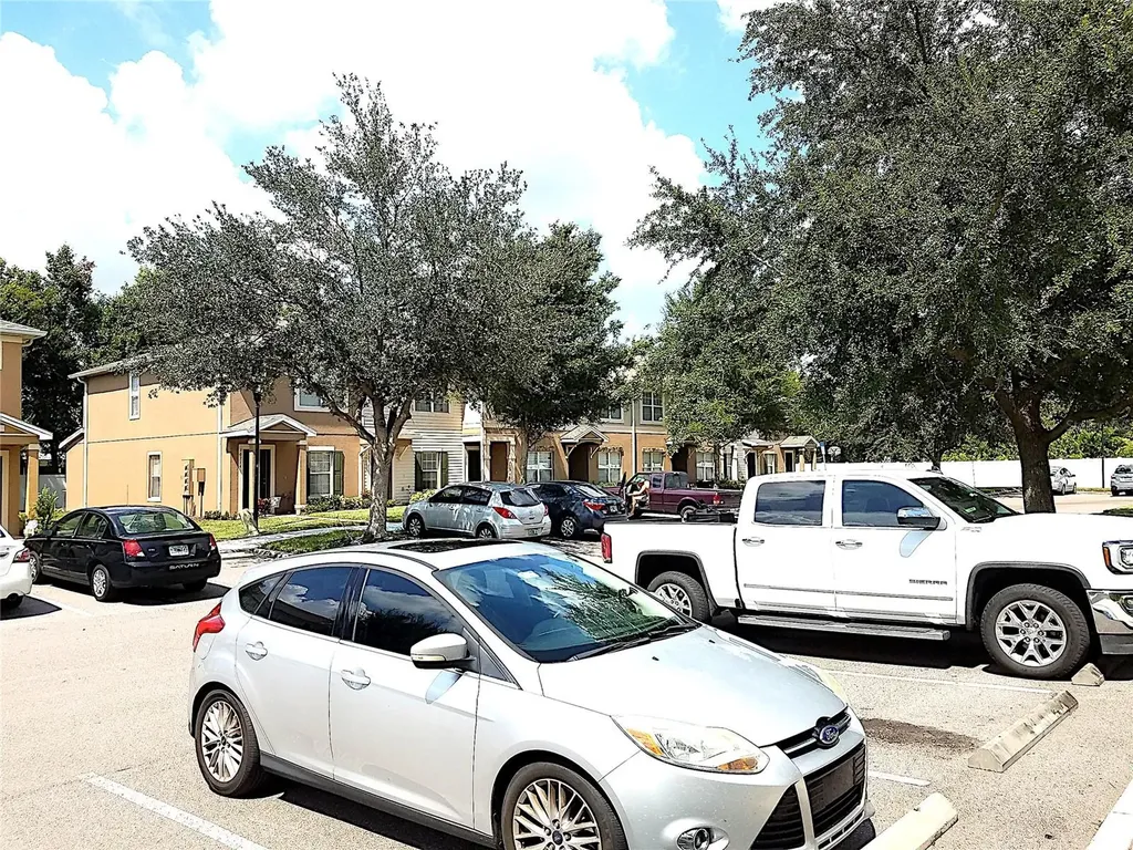 10709 Chesham Hill Court Riverview FL 33579