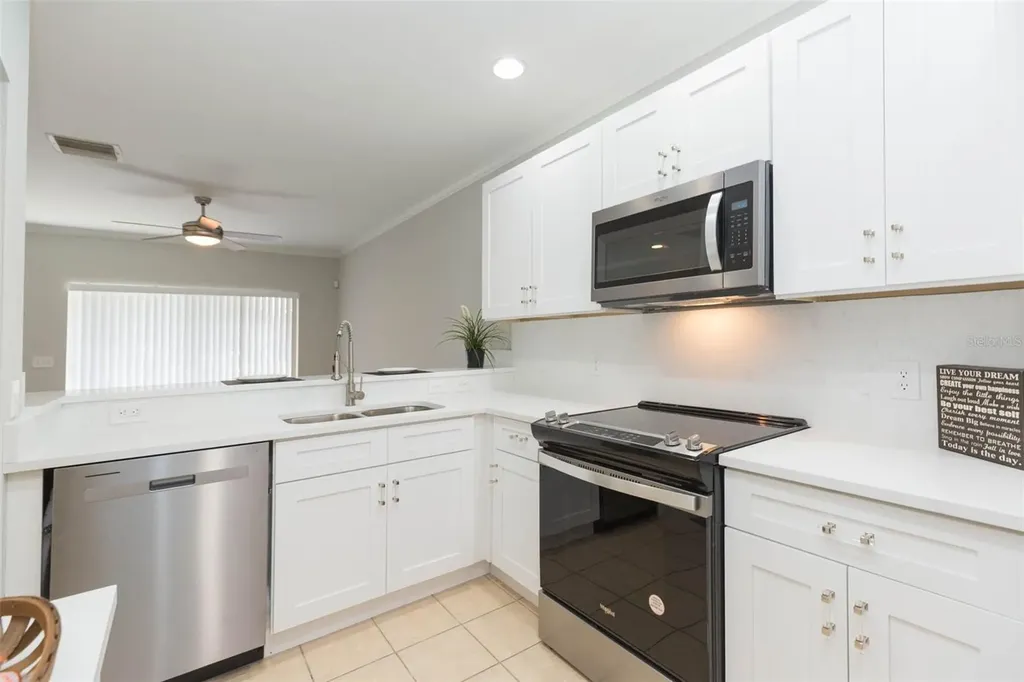 10709 Chesham Hill Court Riverview FL 33579