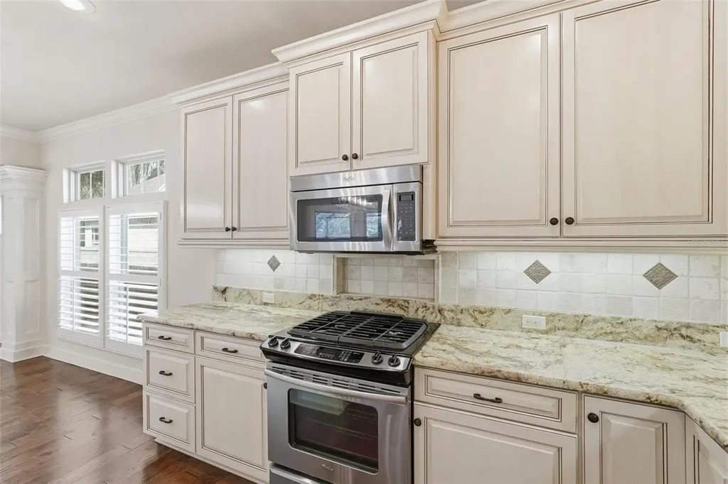 512 NW 136th Street Newberry FL 32669