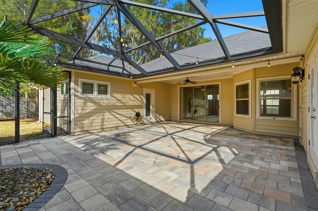 512 NW 136th Street Newberry FL 32669