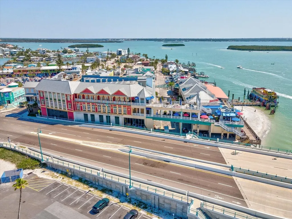 141 104th Avenue Treasure Island FL 33706