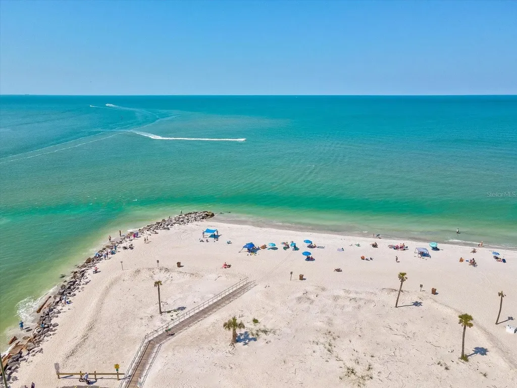 141 104th Avenue Treasure Island FL 33706