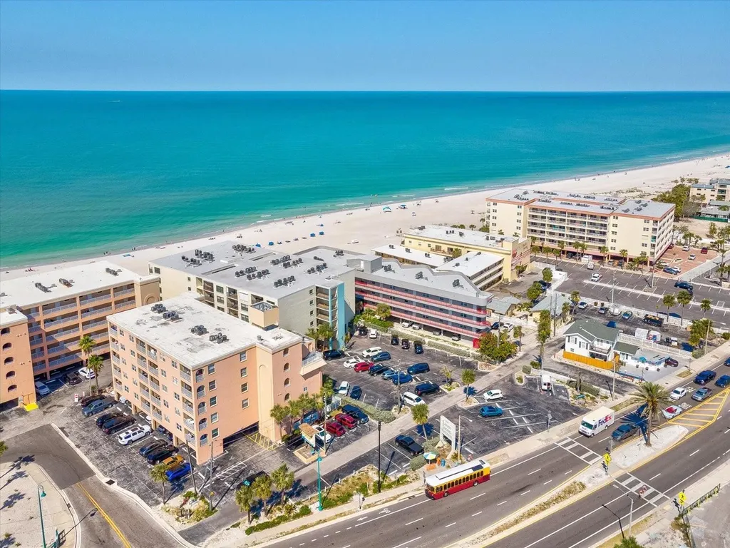 141 104th Avenue Treasure Island FL 33706